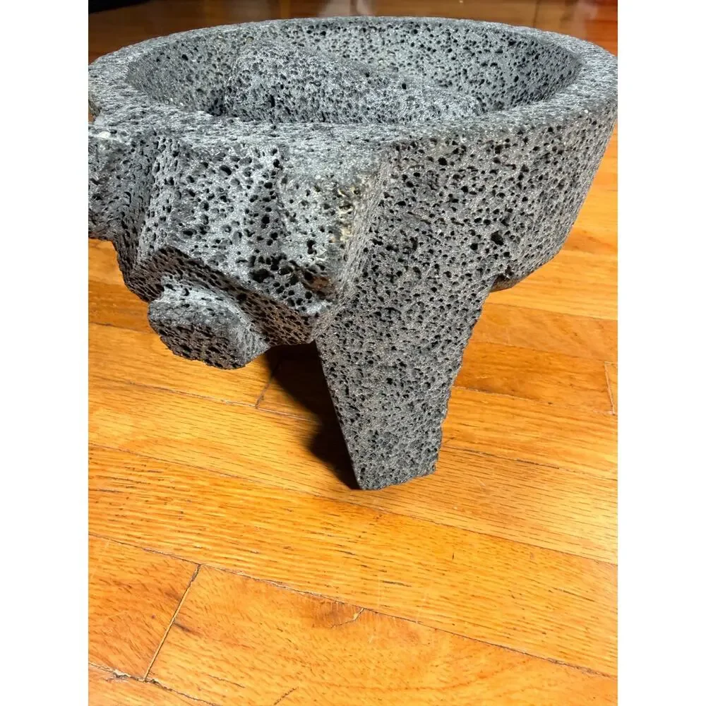 Large Pig-Shaped Volcanic Stone Molcajete Mortar & Pestle – Approx. 9 Inches
